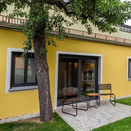 Daire Tim's Wohnhaus *
